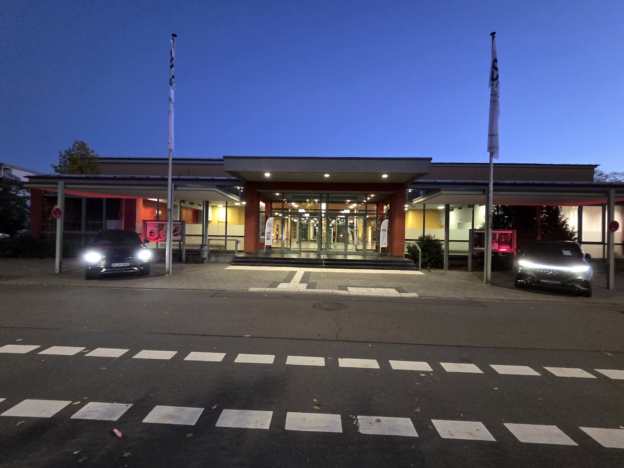 Stadthalle Speyer am Abend des Unternehmertreffens Pfalz